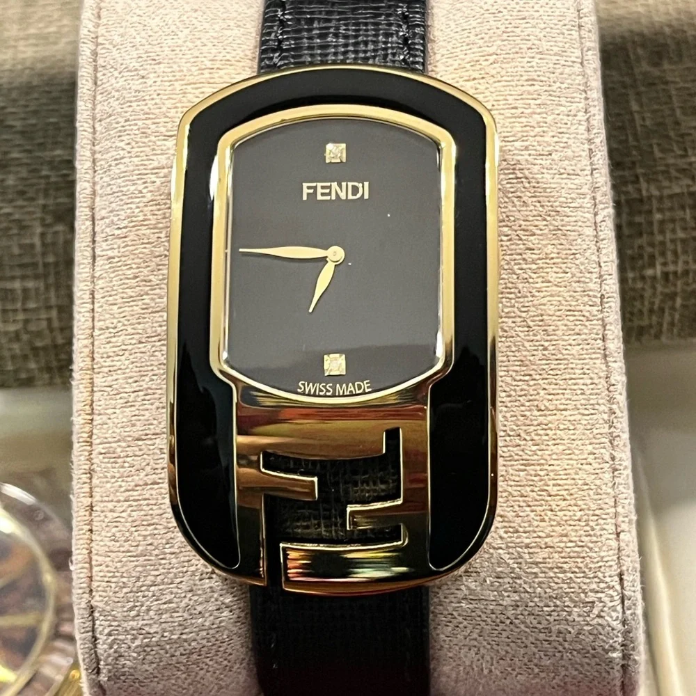 FENDI CHAMELEON AUTHENTIC DOUBLE ICONIC ‘F’ LEATHER DIAMOND WATCH
